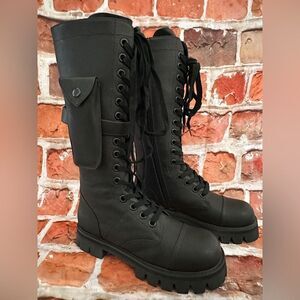NIB Widow goth bring the pain mini pocket combat boots Sz 7 Halloween